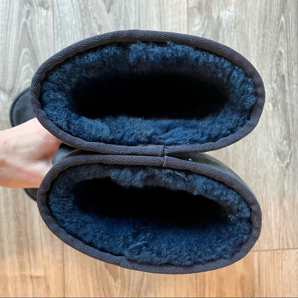 UGG Tall Boots Women's Size 6 - Picture 8 of 10